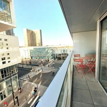 Modern&smart - 13 Bibliothèque François Mitterrand Parigi