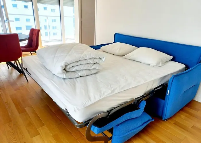 Modern And Smart - 13 Bibliotheque Francois Mitterrand * Paris